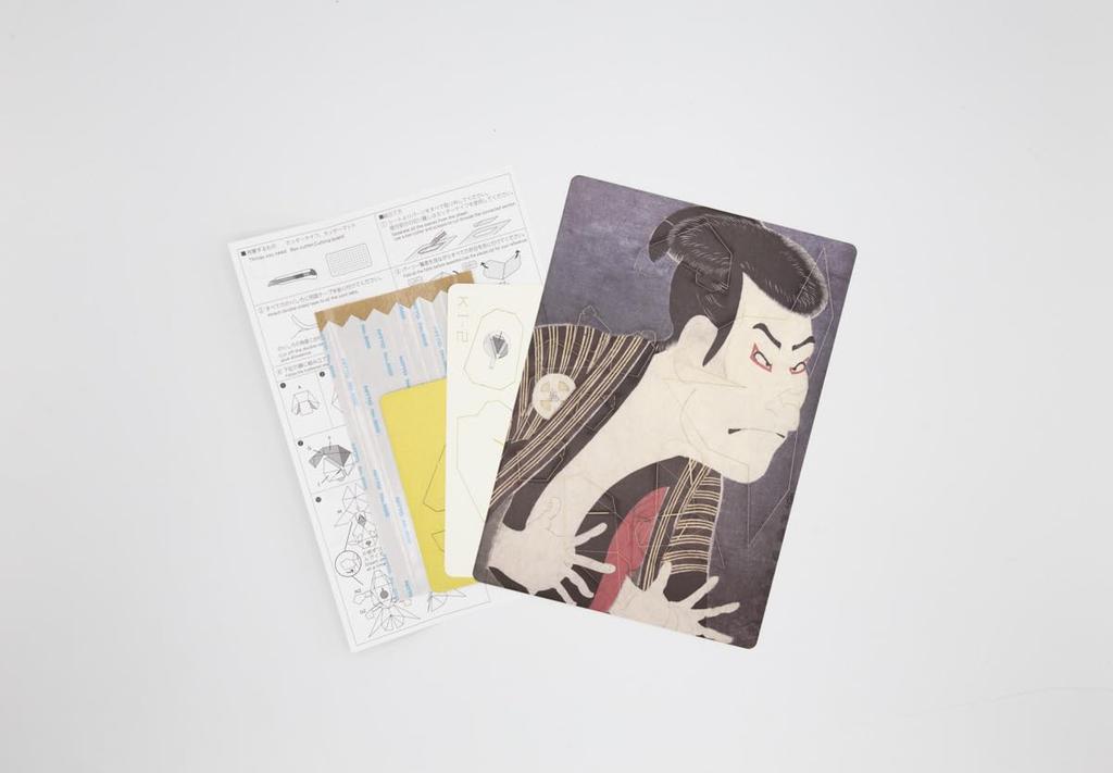 [Paper Craft] KAKUKAKU Ukiyo-e Goldfish by Toshusai Sharaku, Edobei of Otani Oniji III [InteriorMade in Japan]