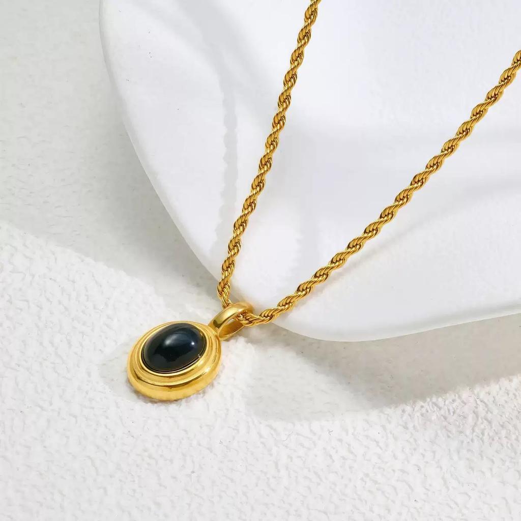 Titanium Steel Fringed Necklace With Diamonds Light Luxury Niche Collarbone Chain Gold And Silver Two-Color Does Not Fade