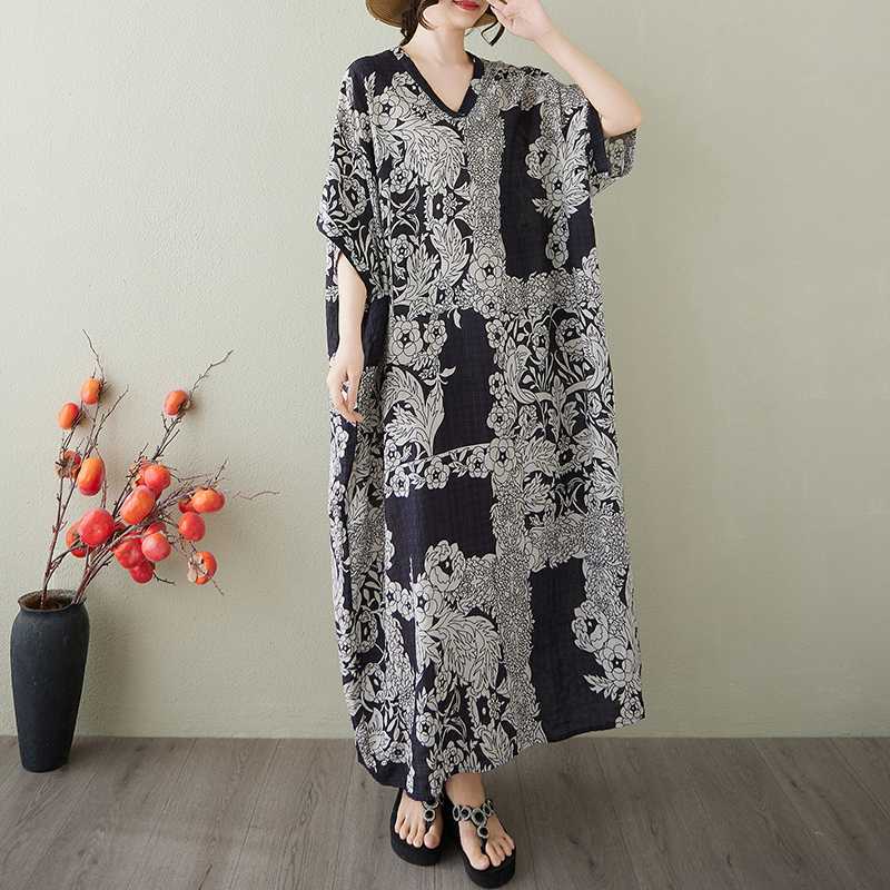 Women's Vintage Long Dress with Cotton and Linen Patterns