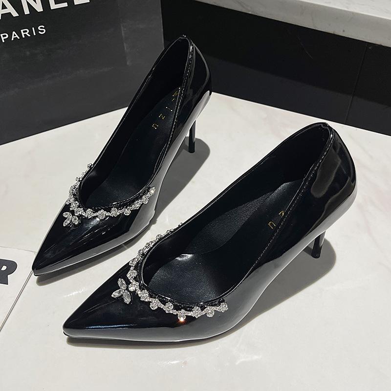 Fashion 2025 Women's Summer New Style Brand Designer PU Leather Fashion High Heels Outdoor Slip-on Party Shopping Women Low Top Shoes