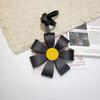 Ciondoli a Forma di Fiore in Pelle con Carino Design 3D Opzioni Multicolore per Decorare Borse Zaini Portachiavi