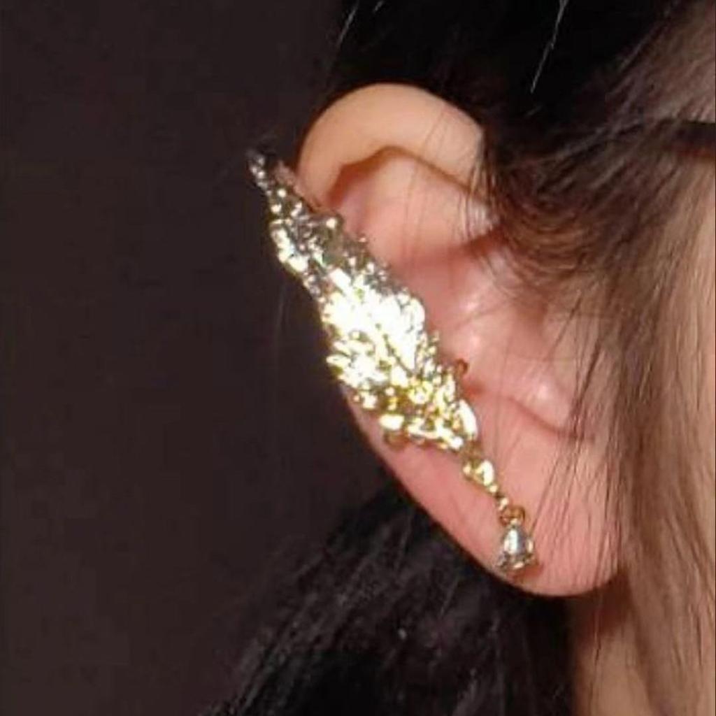 Vintage Feather Designs Clip On Ear Cuff for Without Pierced Ears Gothic Jewelry Unisex Dark Aesthetic Alloy Accessory