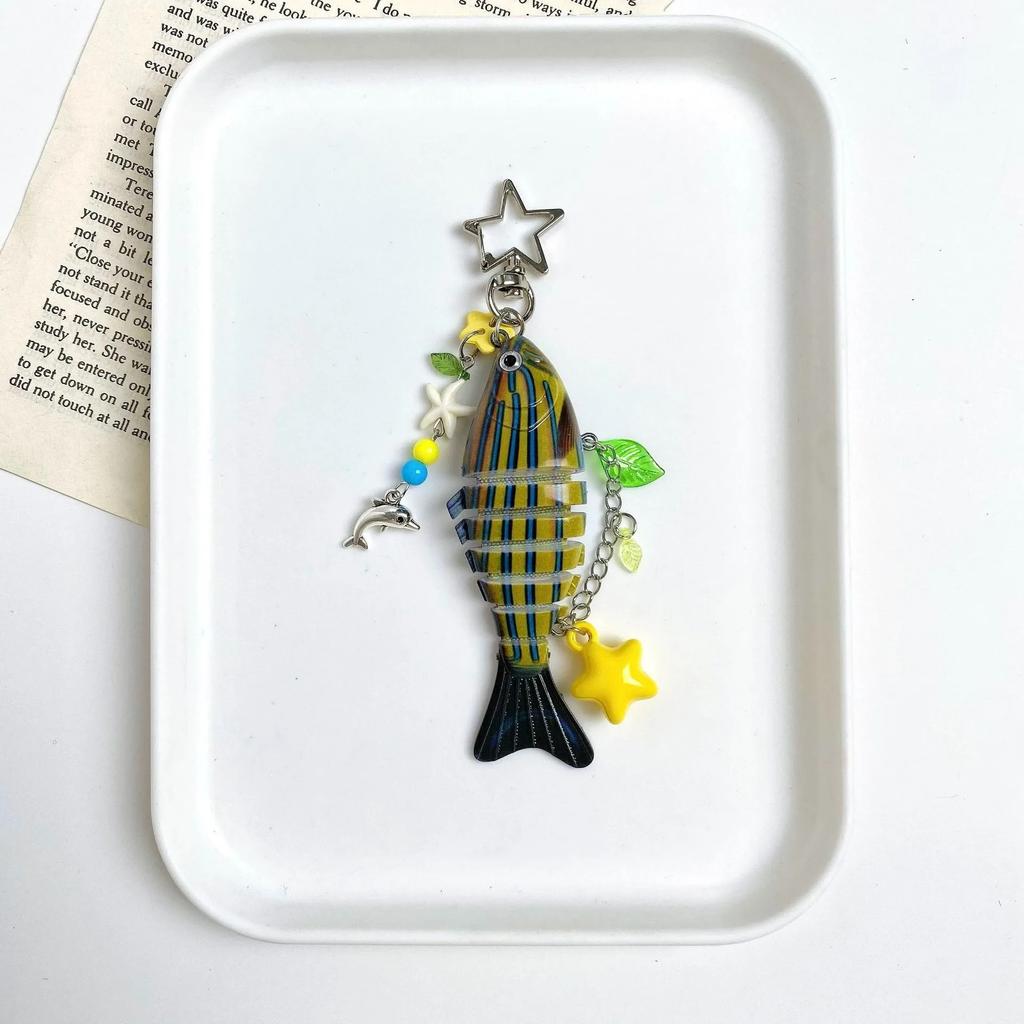 Cute Fish Resin Keychain Charm Colorful Enamel Fish Pendant with Star Beads for Bag Backpack Keyring Handmade Craft Gift