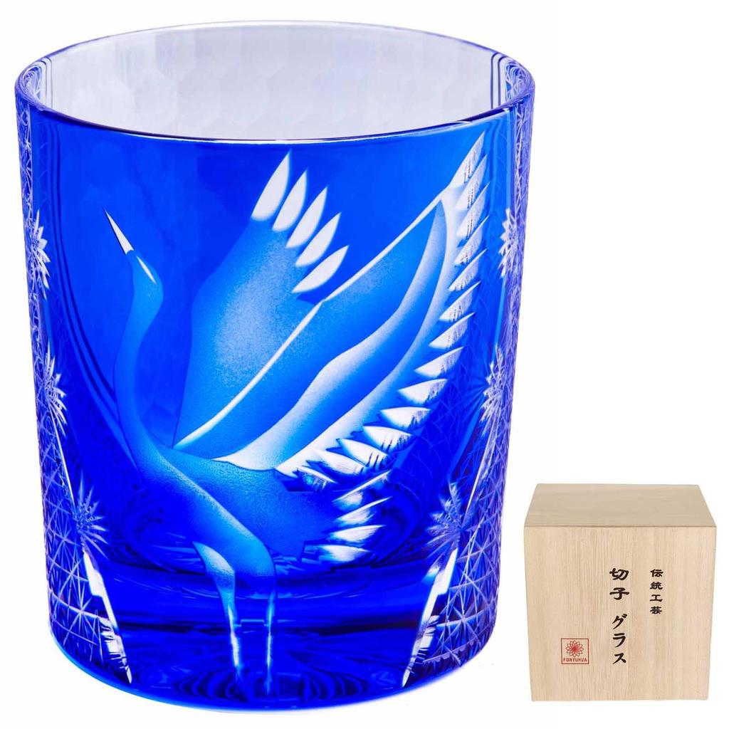 FONYUHUA Cut Glass Rock Glass - Stylish Crane and Chrysanthemum Pattern - Comes in a Paulownia Wood Box - Suitable for Alcohol, Sake, Beer, Whiskey -