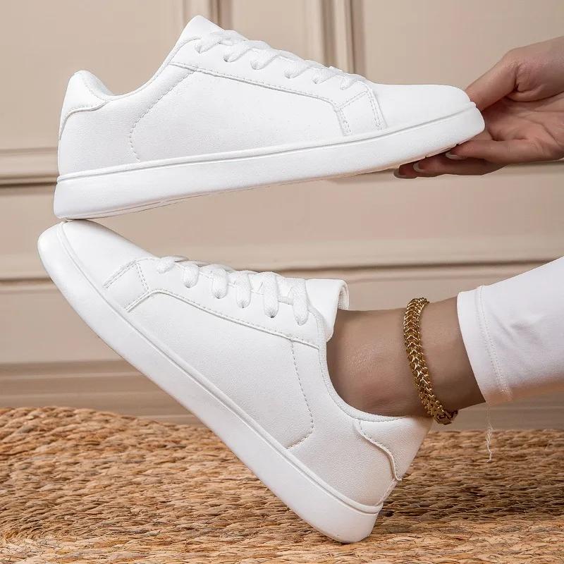 MAEDEF Woman Shoes Lace Up White Sneakers Women Men Lightweight Comfortable Skate Shoes Non Slip Ladies Sports Walking Shoe