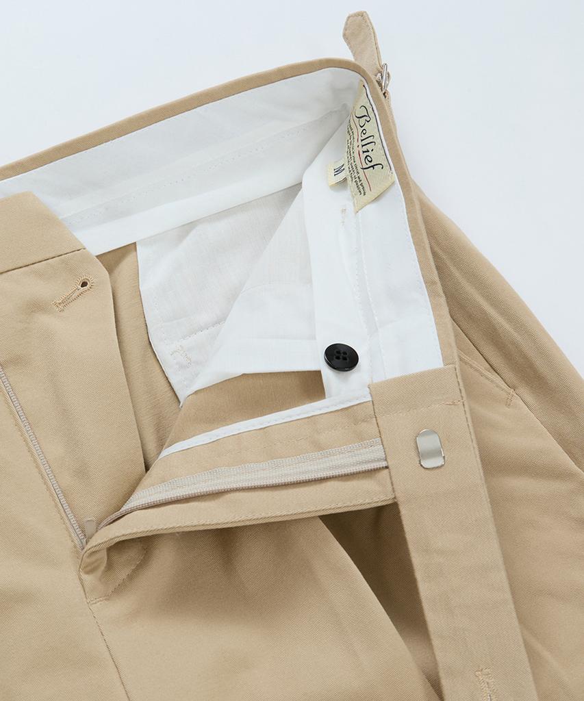 BELLIEF Cotton Adjust Double Pleats Relaxed Chino Pants (Khaki)