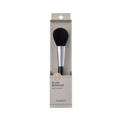 Studio17 Cheek Brush 833