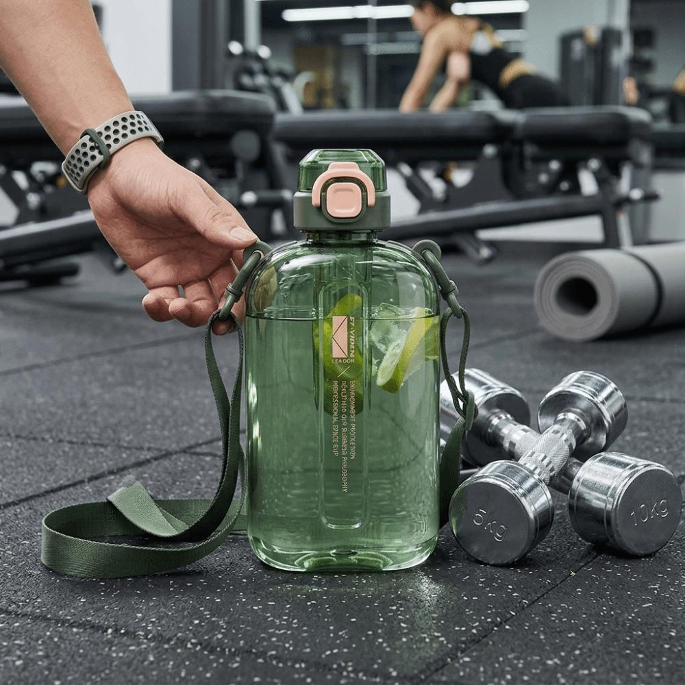 Adjustable Shoulder Strap Portable Outdoor Cup Leakproof Sealed Lid Travel Mug Sports Training
