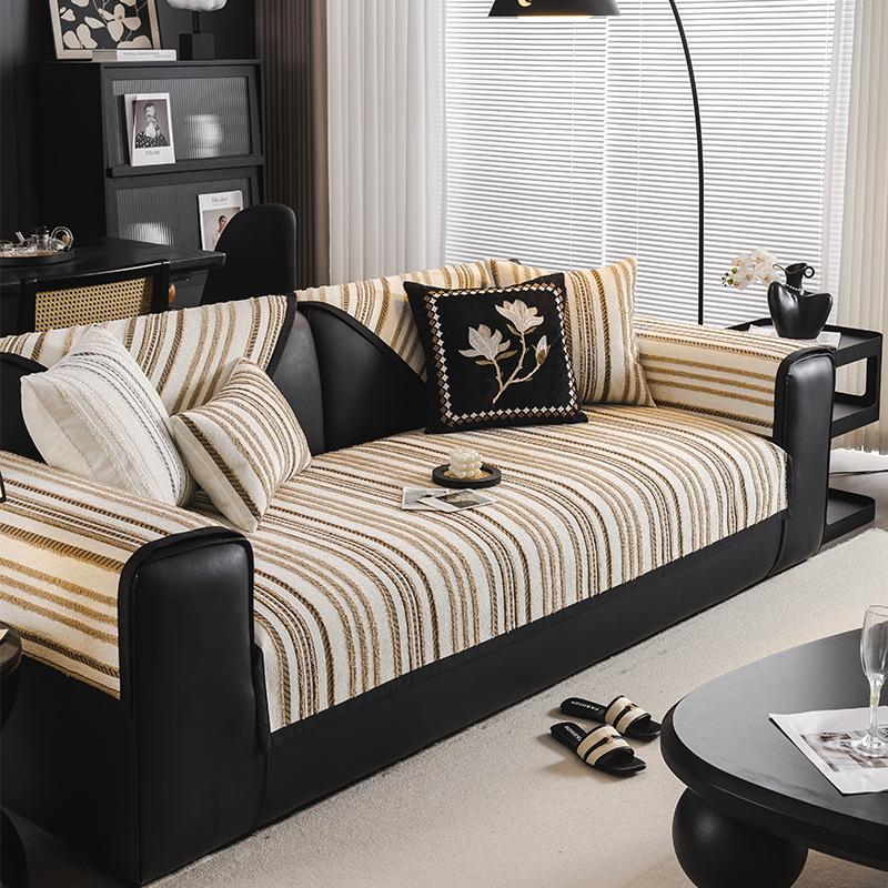 

Простая шениловая подушка для дивана, всесезонный нескользящий чехол для дивана, подушка для сиденья с жаккардовой полоской, премиальная ткань для подушки сиденья дивана 70*70cm темный кофе