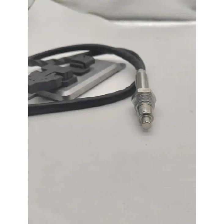 

High quality Brand New 24V 29655-84330 5WK97305 Nitrogen Oxygen Sensor for Hyundai