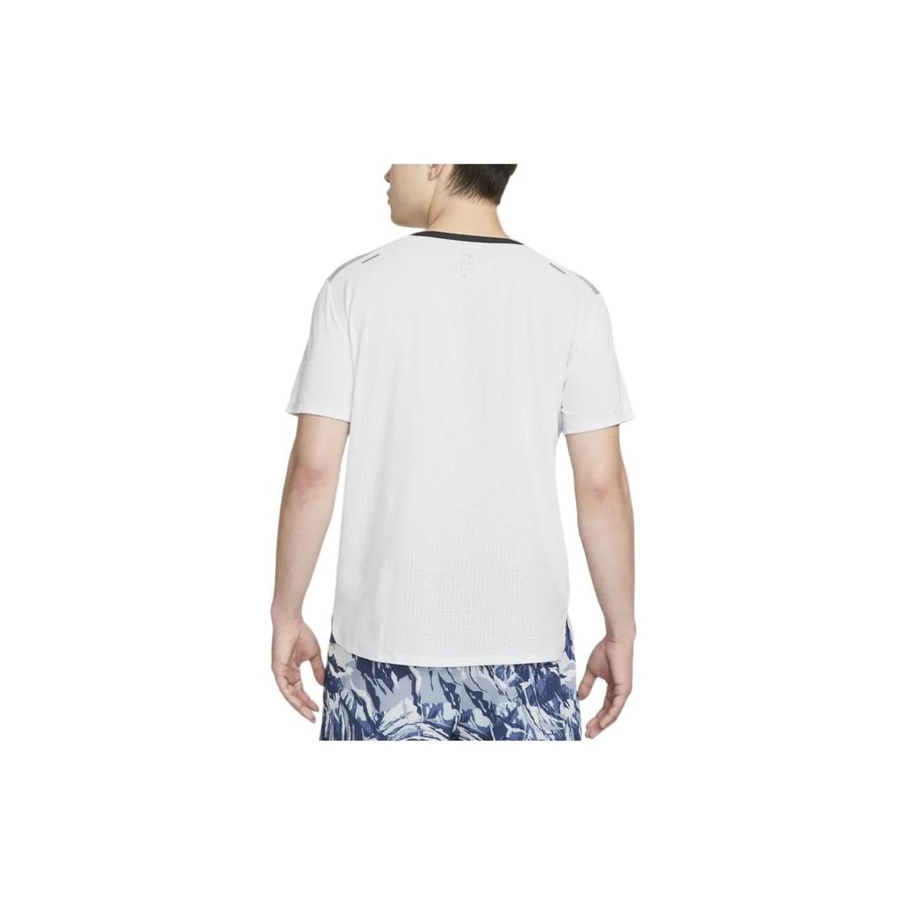 Nike T-Shirt mit Logo-Druck, Rundhalsausschnitt, kurze Ärmel, Herren-Tops, Eisengrau DM4647-085