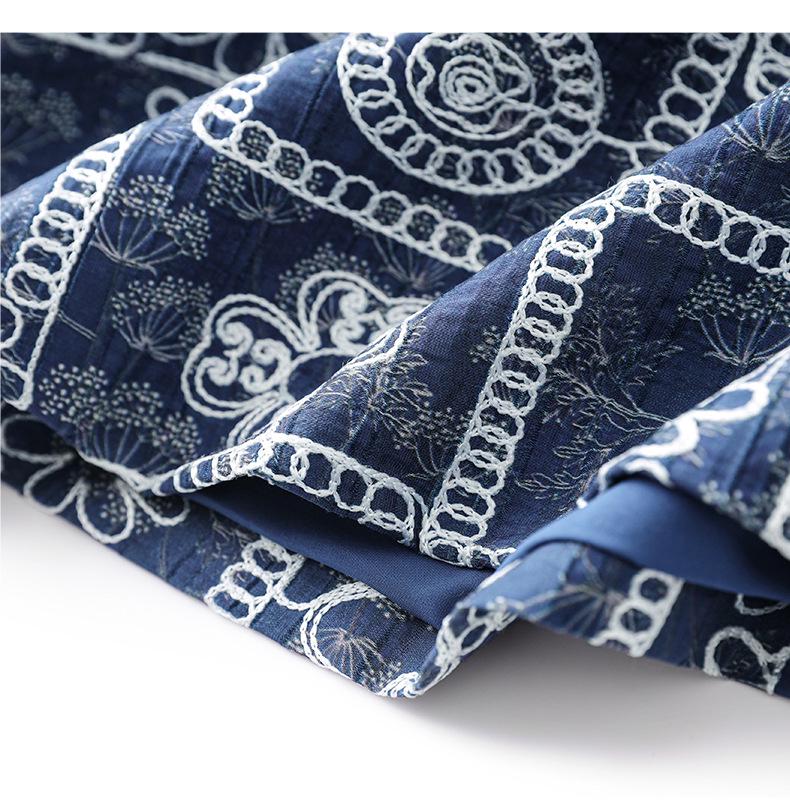 High-End Exquisite Crew Neck Embroidered Lace-Up Summer Dress