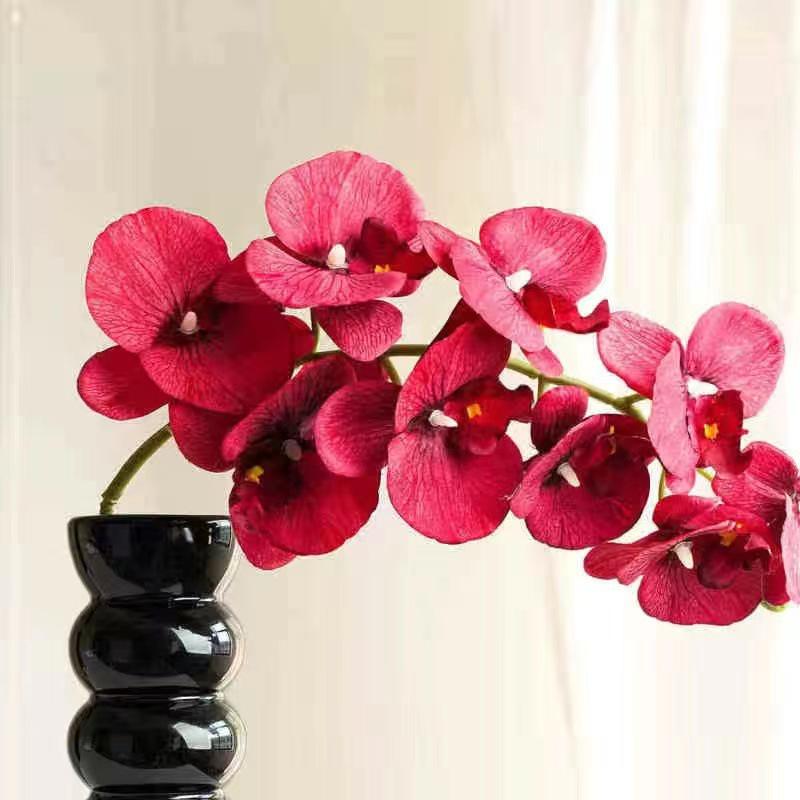 Chinese Style Double Happiness Wedding Vase with Red Phalaenopsis Artificial Flowers for Living Room or Bedroom Décor
