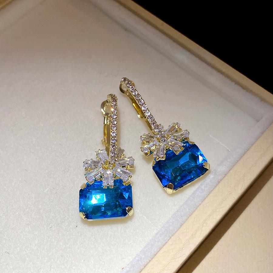 Silver needle zircon flower square pendant earrings new exquisite fashion earrings light luxury high-end earrings women