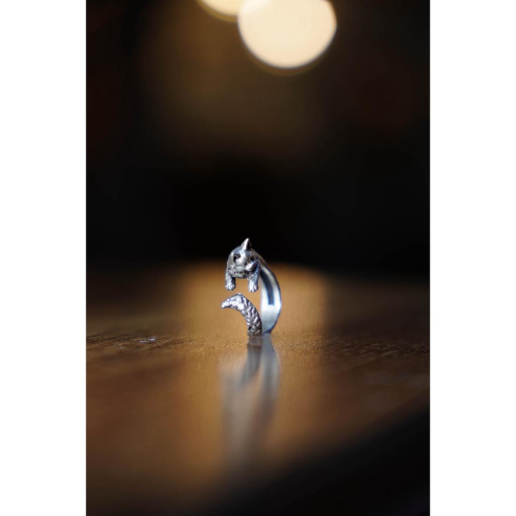Antique Silver Plated Wrapped Cat Shaped Adjustable Ring