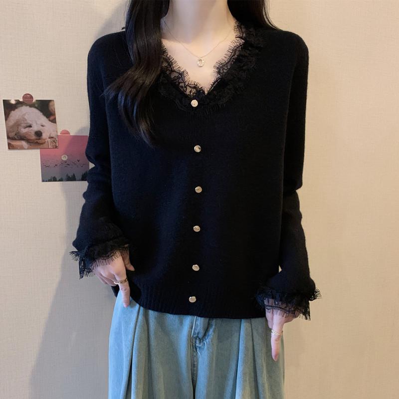 Plus Size Lace Patchwork Sweater - Slim Fit Knitwear for Women (Autumn/Winter)