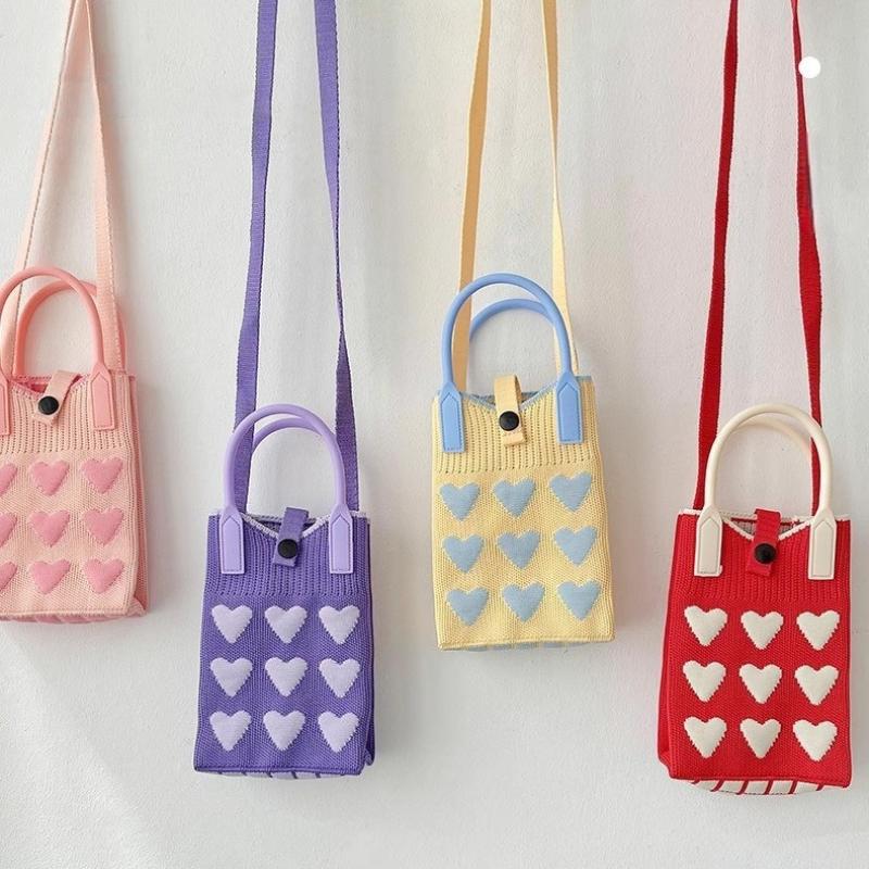 1 Peça Meninas Fofo Bolsas Transversais Ao Ar Livre Coreanas Mini Bolsa de Mão Quadrada Tricotada em Coração Para Mulheres Pequena Bolsa de Ombro para Celular