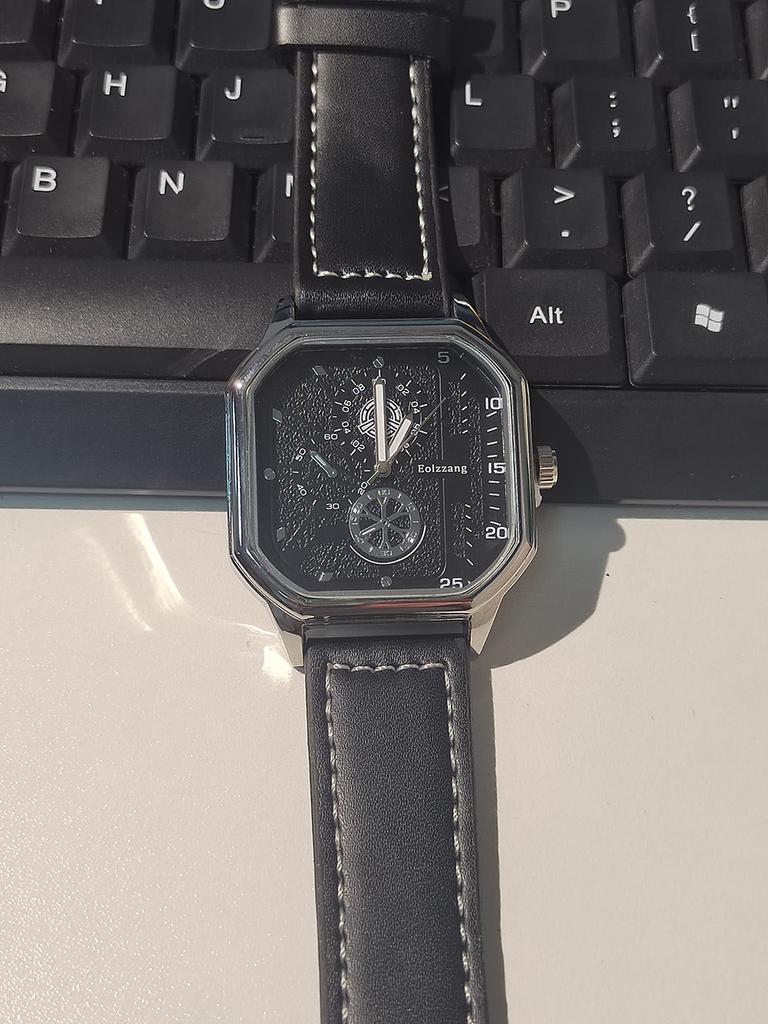 Men's Quartz Watches Alloy Dial Business Men Watch PU Leather Strap Square Sports Watch Cool Black Wristwatch for Man