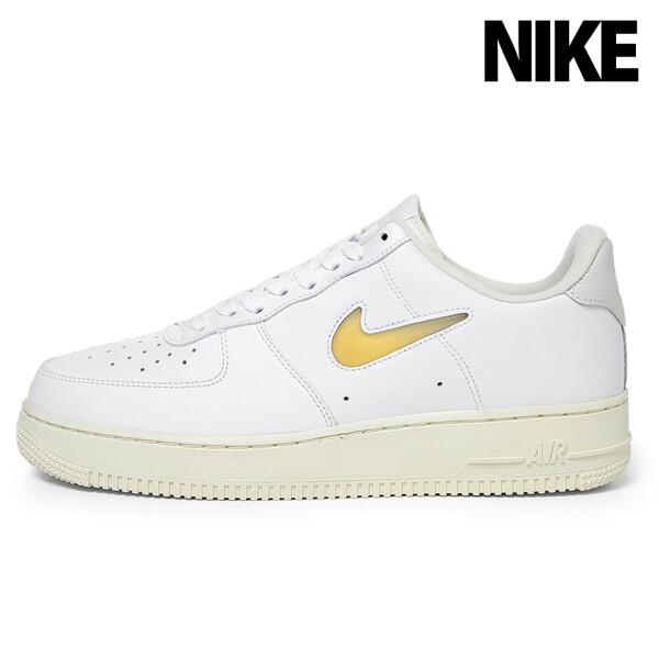 

Nike Air Force 1 07 DC8894 100