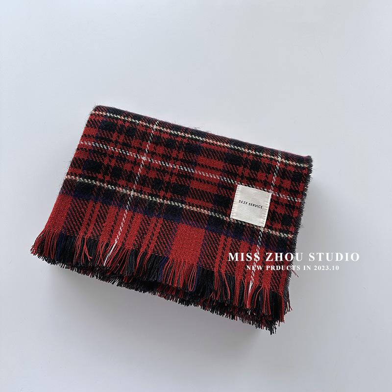 Atmosphere red plaid scarf female winter retro versatile student couple warm scarf Christmas gift