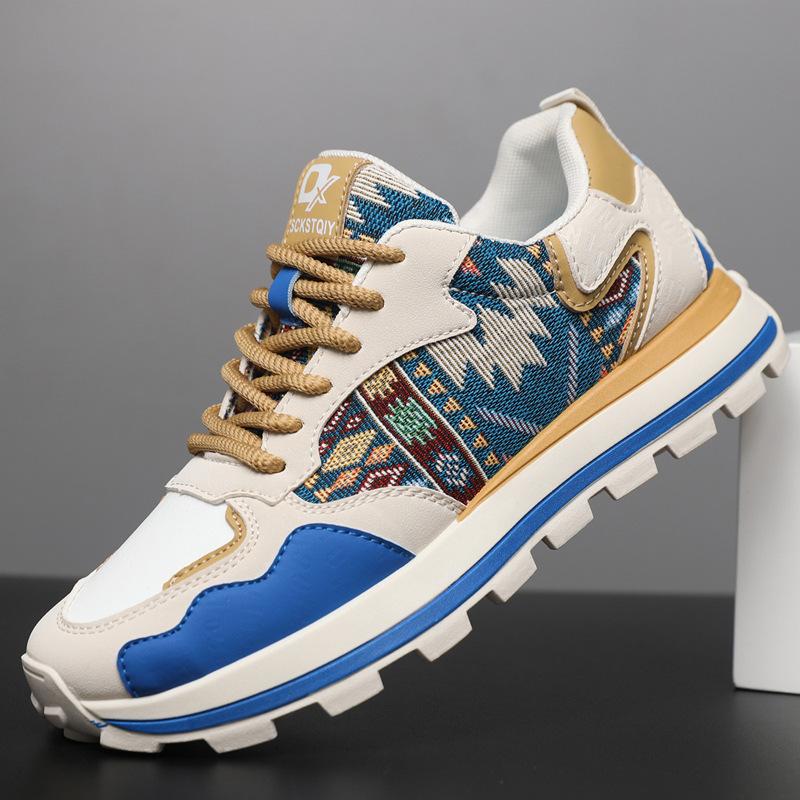 

2025 осень и зима новая мужская обувь модная печать вышивка спортивная и повседневная обувь удобная толстая подошва обувь для увеличения роста мужчины 44