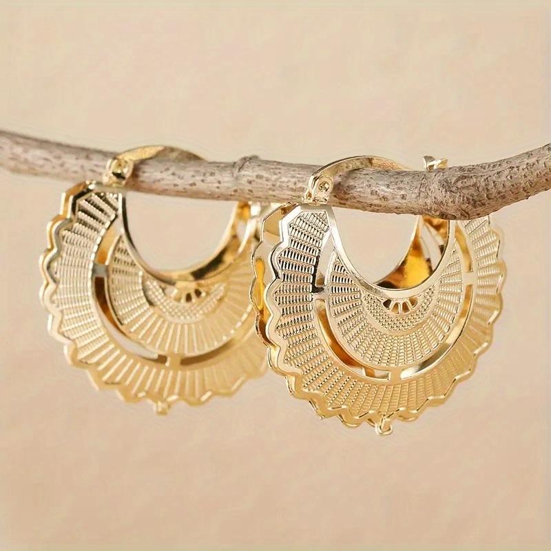 Hip Hop Rock Hoop Earrings for Women's Earring Gold Copper Plated Circle Heart Earrings Wedding Jewelry Accessroies Gift