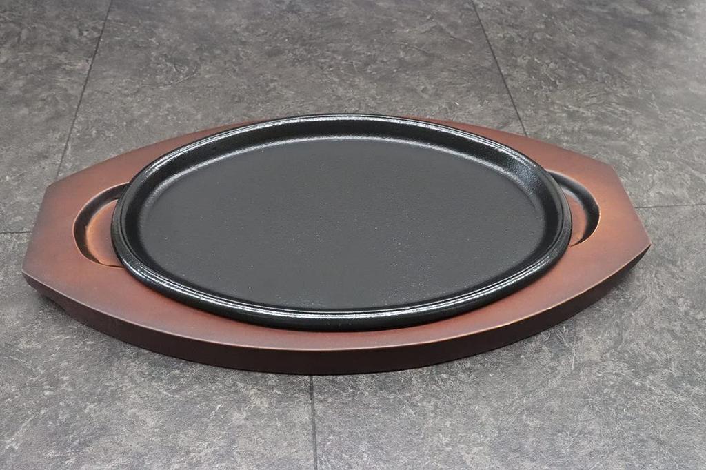 Asahi Steak Plate (with Wooden Base), Cast Iron, New Oval, Induction Compatible, Commercial Use