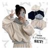 The Pink Women S Fleece Color Block Cropped Hoodie + Wide pantS Set