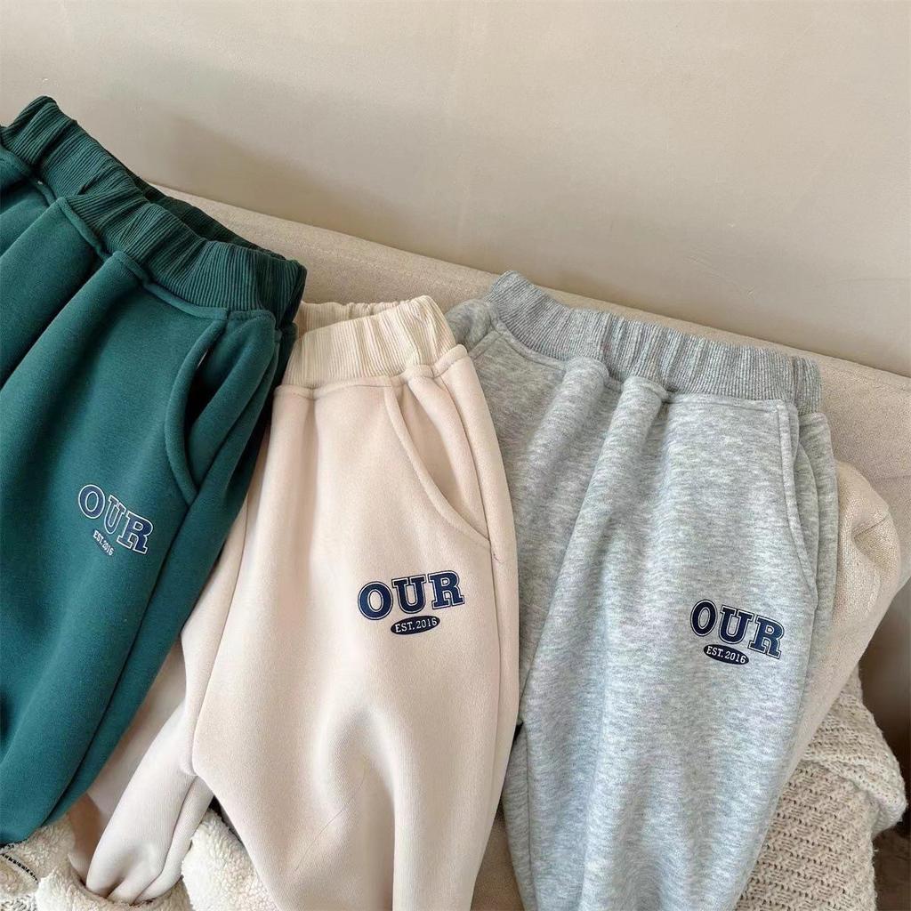 Kids Round Neck Long Sleeve Letter Print Thick Sweatshirt Set for Autumn Winter