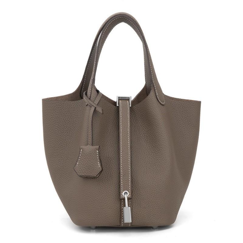 First-layer Cowhide Bucket Bag 2026 All-matching Genuine Leather Vegetable Basket Women's Large Capacity Tote Handbag