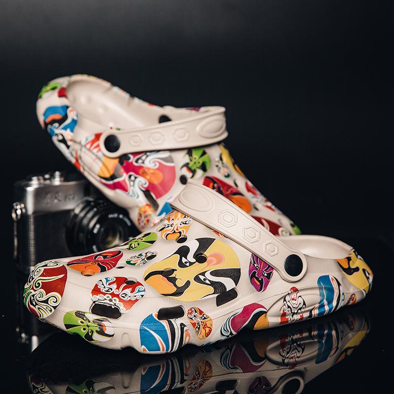 2022 Newest Clogs Men Sandals Casual Shoes Eva Lightweight Sandles Unisex Colorful Shoes For Summer Beach Big Size 46 47
