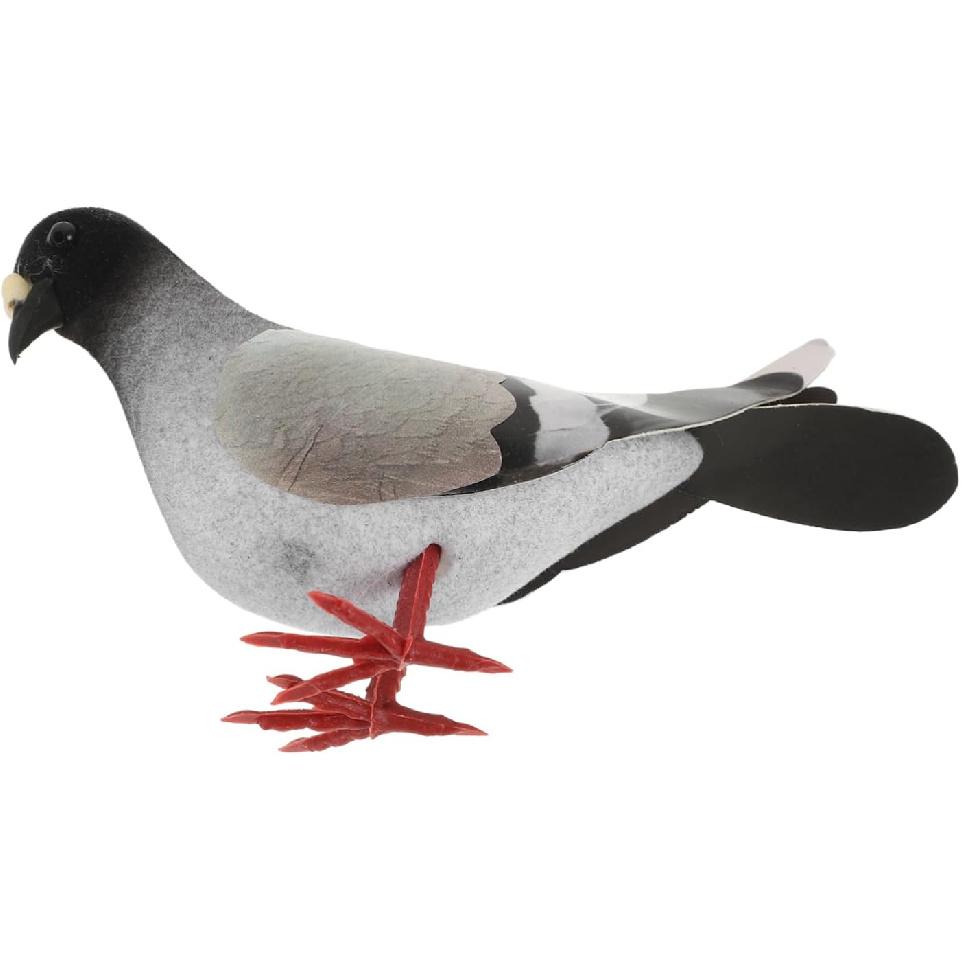 5Pcs Realistic Simulation Pigeon Models Imitation Pigeons for Home and Garden Decor Lifelike Ornamental Birds for Indoor and Outdoor Use for