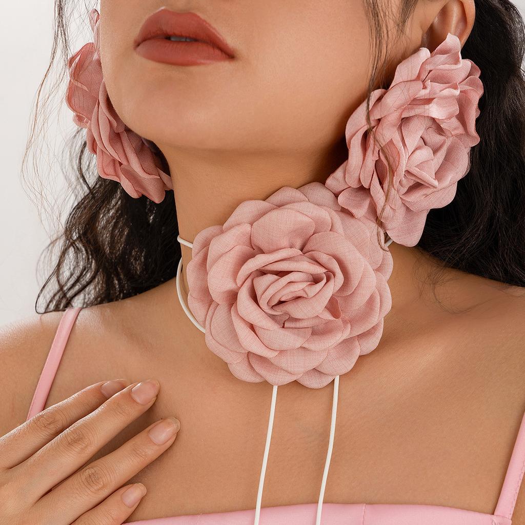 Choker exaggerated three-dimensional rose flower collar simulation fabric wax thread wound camellia neck chain