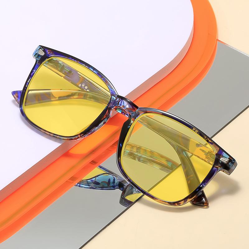 Classic Square Full Frame Driving Night Vision Glasses Women And Men Anti-Blue Light Computer Eyewear Printing Sunglasses