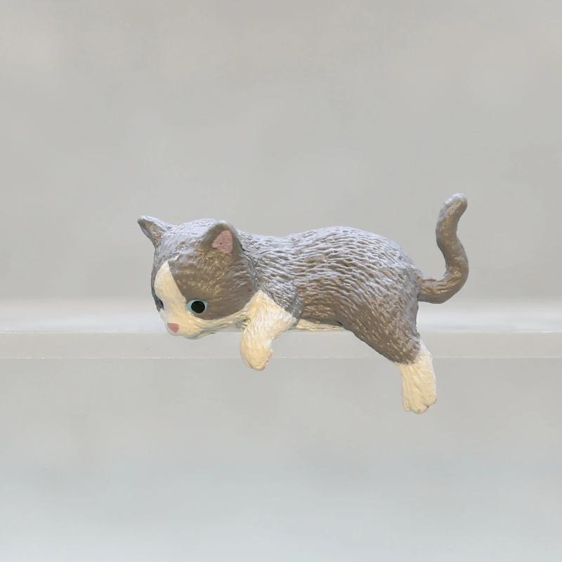 Cute Car Center Console Decoration Ornaments Kitten Action Figure Auto Dashboard Rearview Mirror Edge Decoration Car Accessories