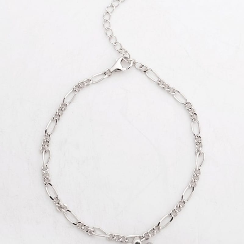 BELLOOGGI Bold Heart Bracelet