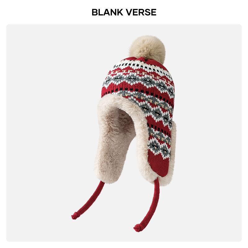 Fair Island contrasting color knitted wool hat women's season versatile big head circumference showing face small ear protection warm pullover hat