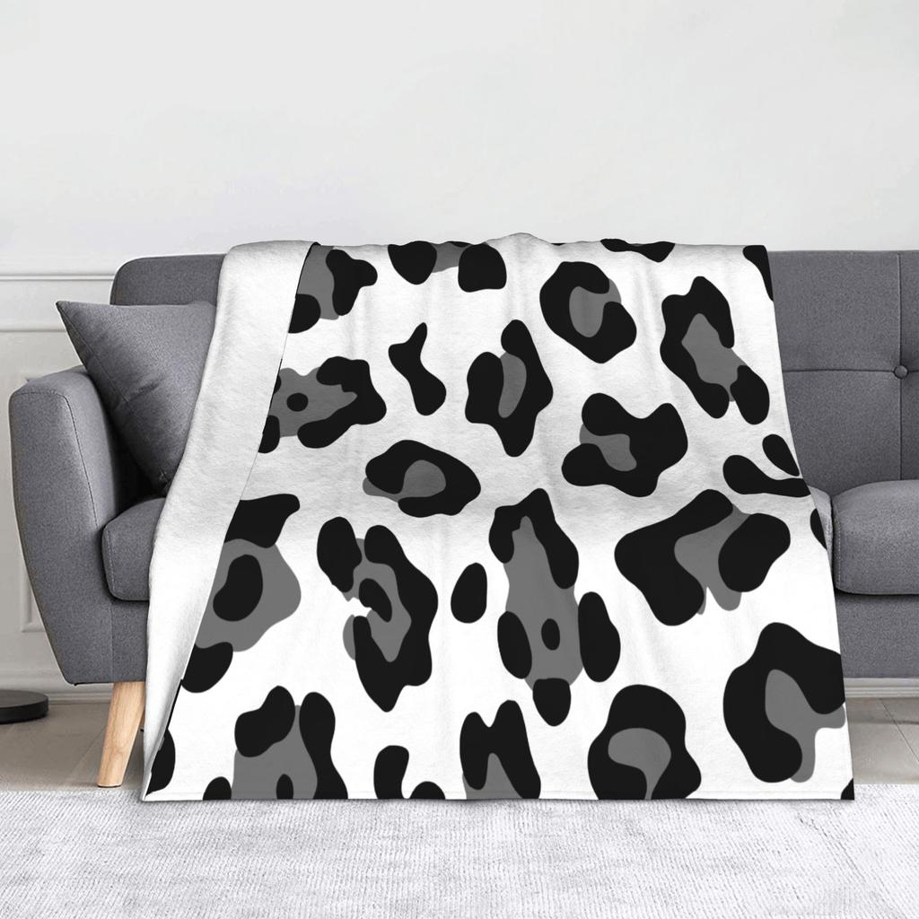 Leopard Print Blankets Flannel Decoration Breathable Super Warm Throw Blanket for Sofa Couch Bedspreads