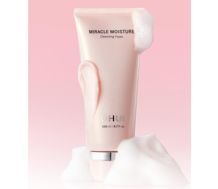 OHUI Miracle Moisture Cleansing Foam Set 200ml + 100ml Hydrating Cleanser