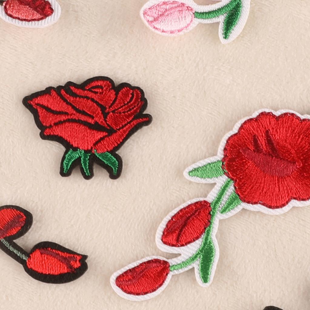 Vyšívaná nášivka růže oděvní doplňky ručně vyráběné DIY samolepka nášivka evropský a americký styl vyšívaná látková nášivka
