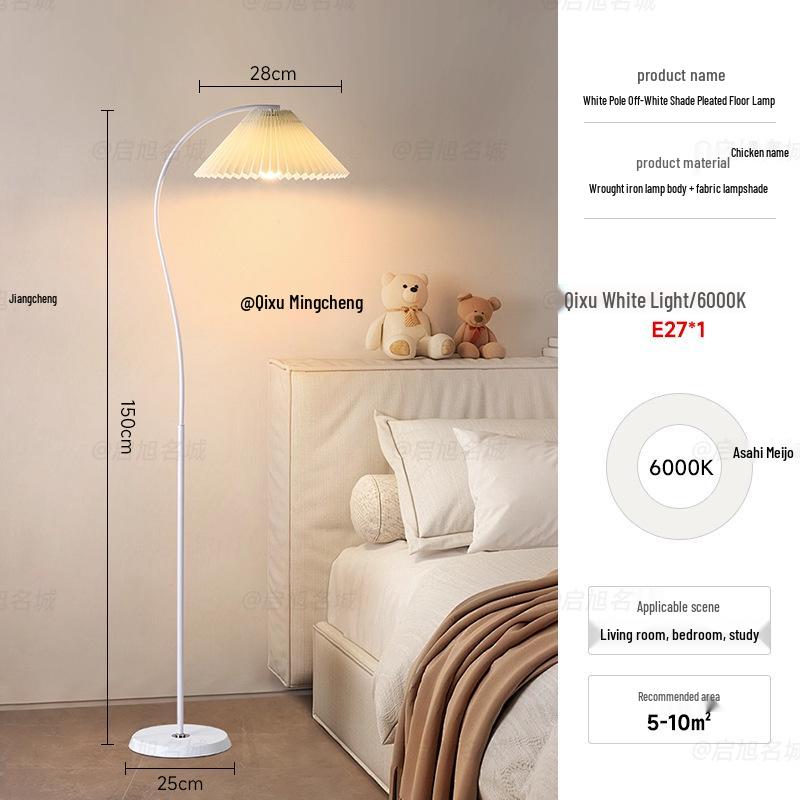 

Вінтажна французька ретро кремова торшерна лампа з японським плісированим абажуром для вітальні, спальні або приліжкової тумбочки. 10w