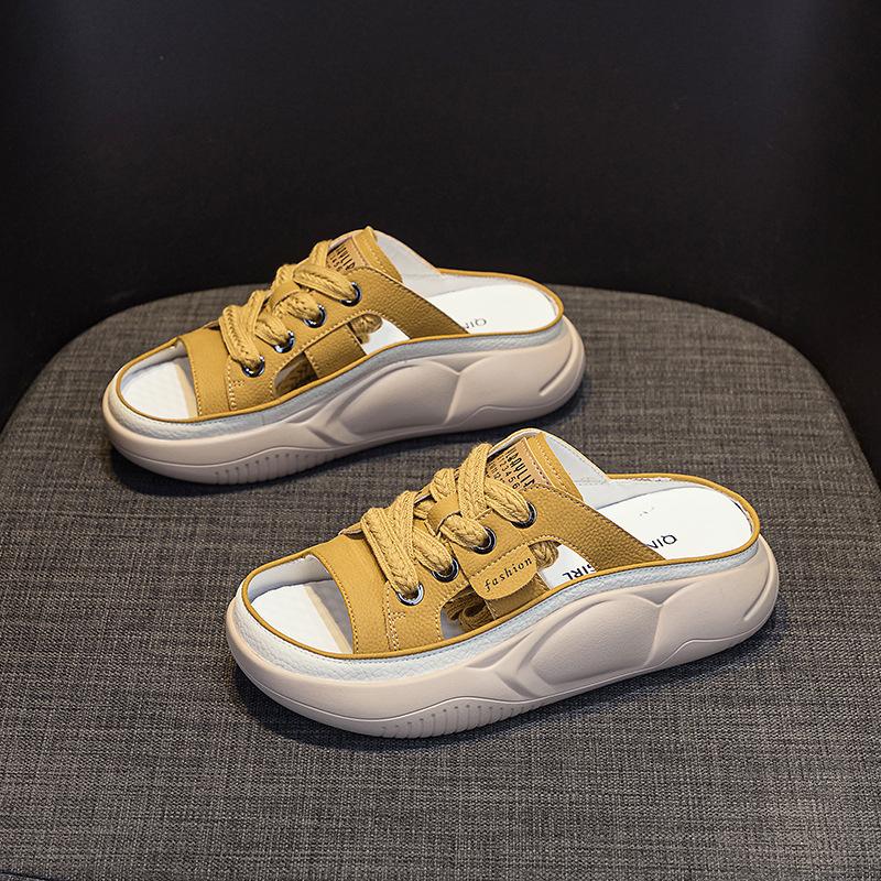 Genuine leather 2025 summer new casual fashion Internet celebrity burst board cool slippers comfortable soft bottom wear women cool slippers tide