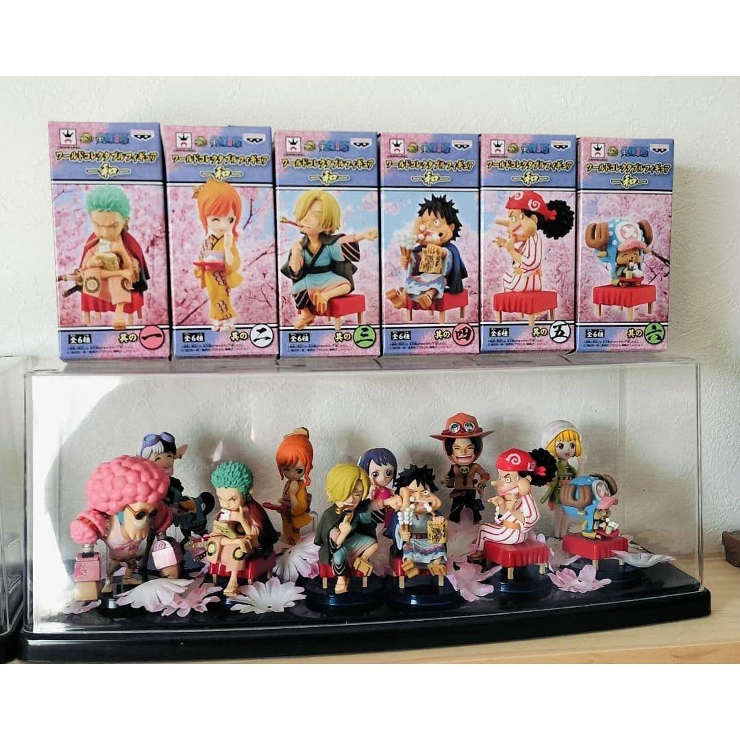 Б/у [One Piece] 11 фигурок World Collectable Японская Сакура