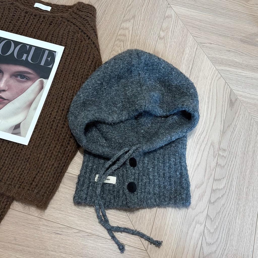 Autumn and Winter New Korean Style Anti Aging Balacala Cap Buttoned Scarf Cap One Piece Women's Ear Protecting and Warm Knitted Cap