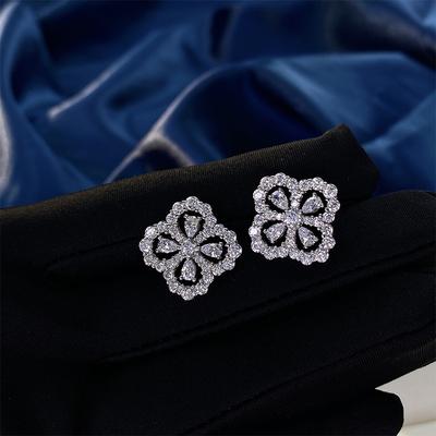 New Four-Leaf Clover Earrings Niche Design Temperament Light Luxury Water Drop Flower Petal Earrings Female Crystal Earrings