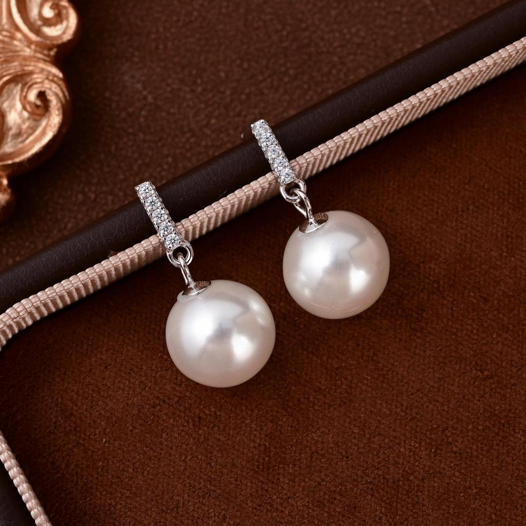 S925 Sterling Silver Pearl & Zirconia Stud Earrings - Elegant & Versatile Design E048