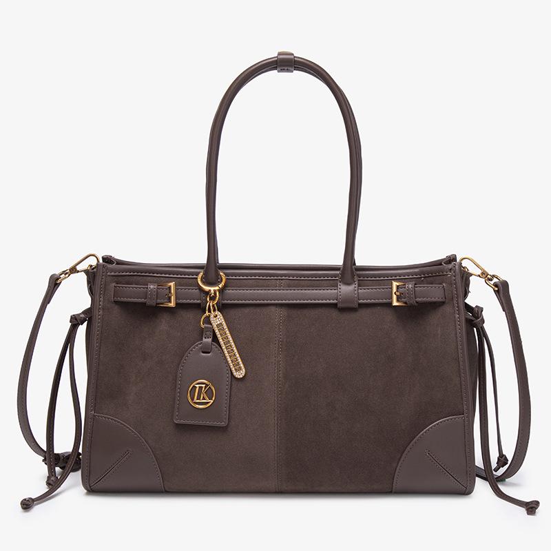 

2025 Замшевая мотоциклетная сумка-тоут: Универсальная сумка кроссбоди и на плечо на осень/зиму коричневый