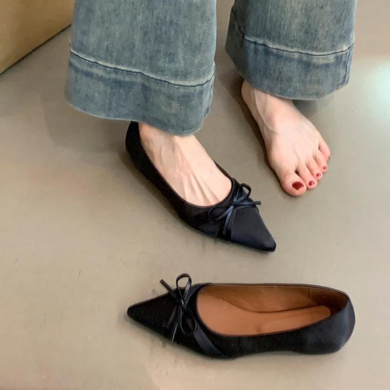 2026 Spring Pointed Toe Women Commute Flats Concise Shallow Slip On Ladies Shoes Soft Sole Butterfly-knot Eelgant Dress Shoes
