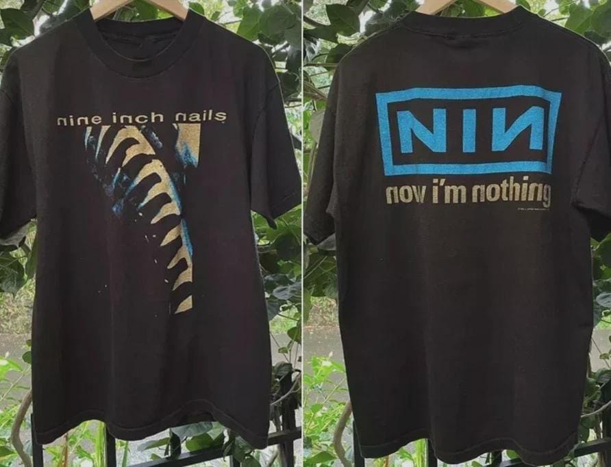 Vintage Grafik Neun Zoll Nägel ''Now I'm Nothing'' T-Shirt Unisex Größe S-4XL