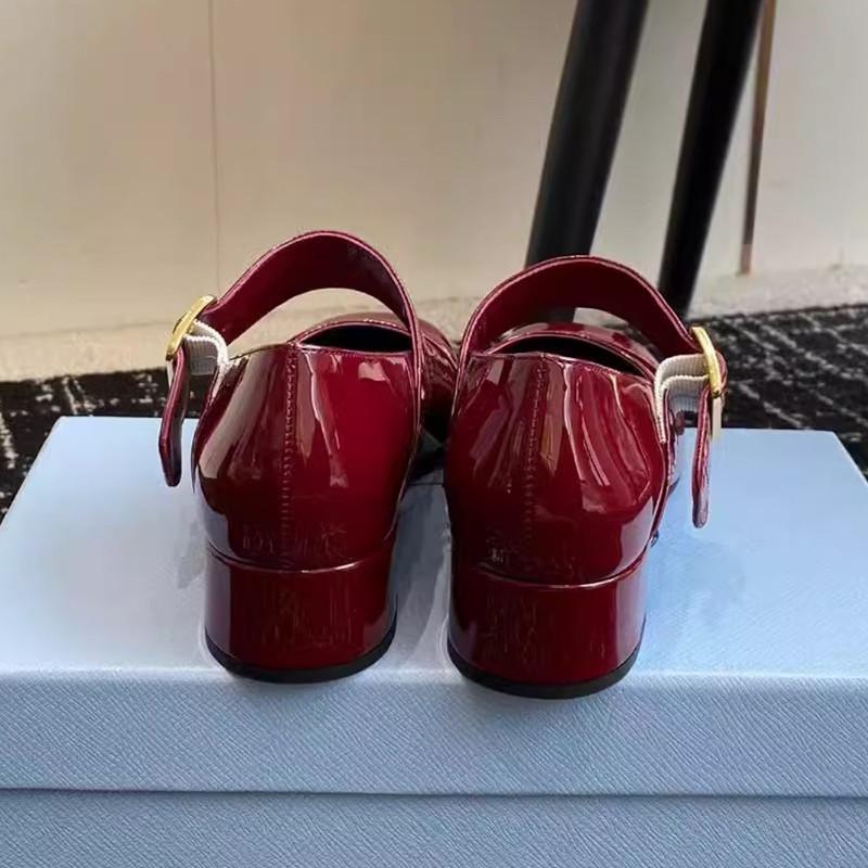 Fashion Fashion Patent Leather Hollow out Mary Janes Women Pumps Spring Summer Vintage Belt Buckle Chunky heels Girl Shoes Zapatos Mujer